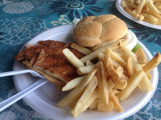 Bonita Bill's Waterfront Cafe